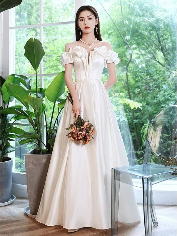 ウェディングドレス 結婚式 二次会 ホワイト 花嫁 プリンセスドレス 白ドレス ロングドレス 披露宴 編み上げ