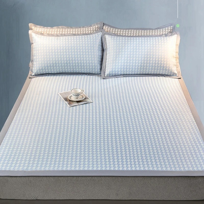 マットレス用の厚手の冷却ベッドシート 夏用の通気性のあるマット付きマットレス保護カバー 耐寒性と通気性