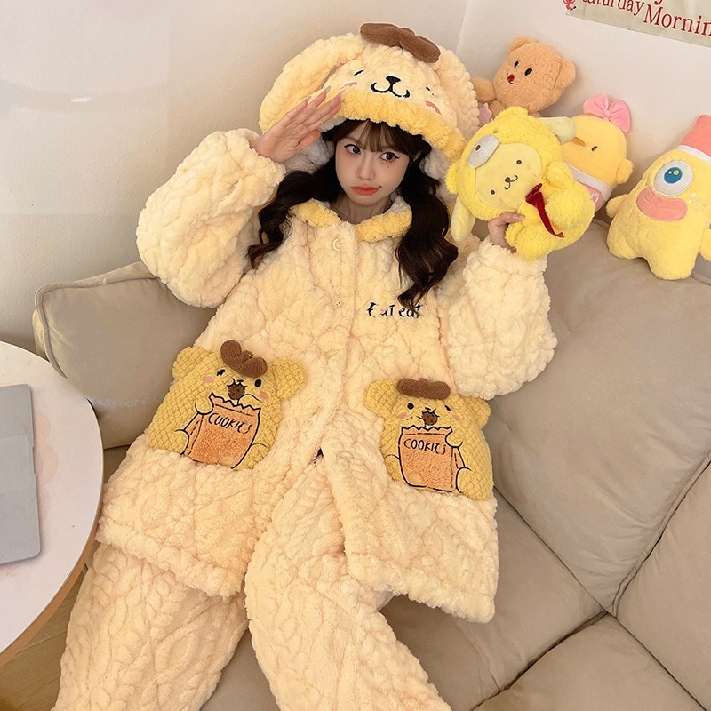 珊瑚の綿の女の秋と冬のバスローブの可愛さと綿のフランネルのパジャマのジ 新しいサンゴのベルベットの寝衣の女性は秋冬に綿の冬の