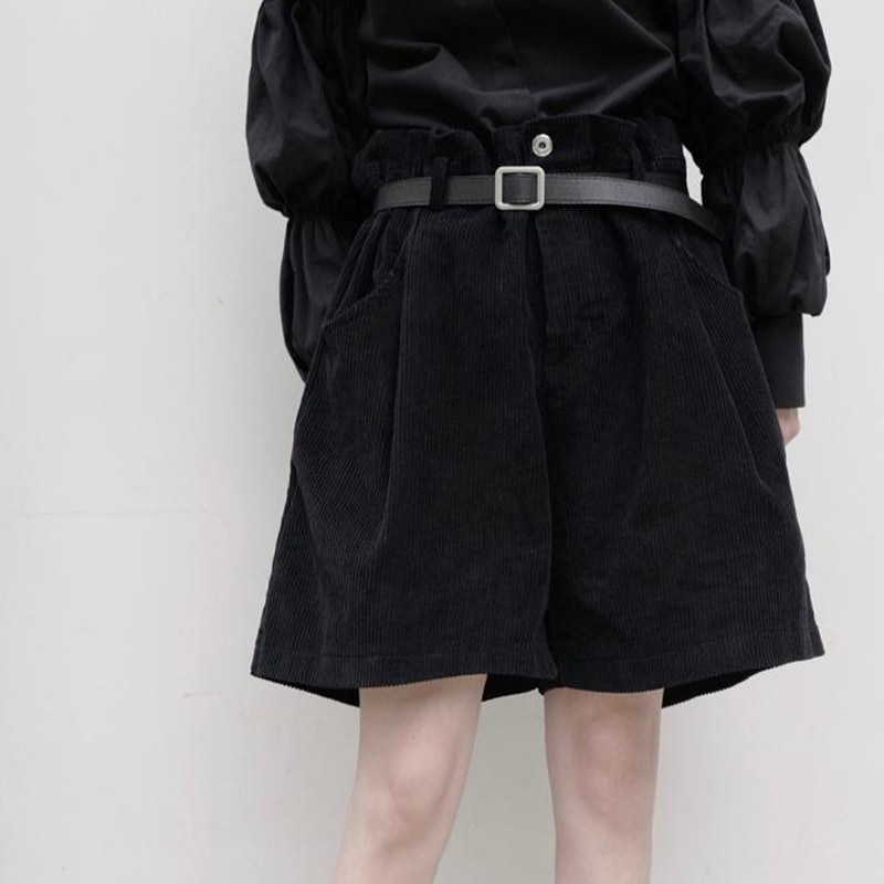 レディースショーツサマーニューブラックシンプルスリムファッション不規則なコーデュロイショーツレディースパーソナリティカジュアルパンツファッションオールマッチブラックショーツ 4,919円