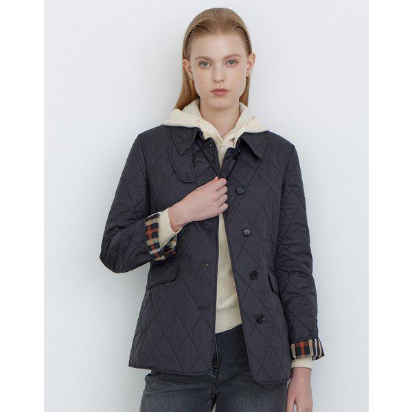 [24FW] [キルティング] ブラックチェック裏地ショートキルティングジャンパー DLJU4DE91BK