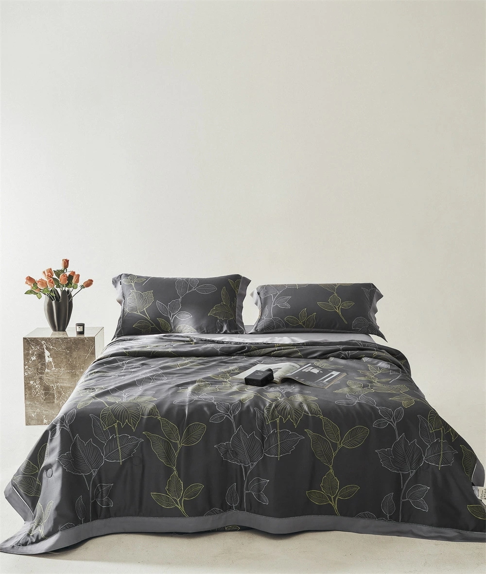 【激安販売】夏用 掛け敷布団 肌布団 四季適用 美しい光沢 ひざ掛け 膝掛け レトロブーム おしゃれ ふわふわ 高級 安眠 快適 抗菌 吸汗 通気 吸湿 防臭 ダブル クイーン キング