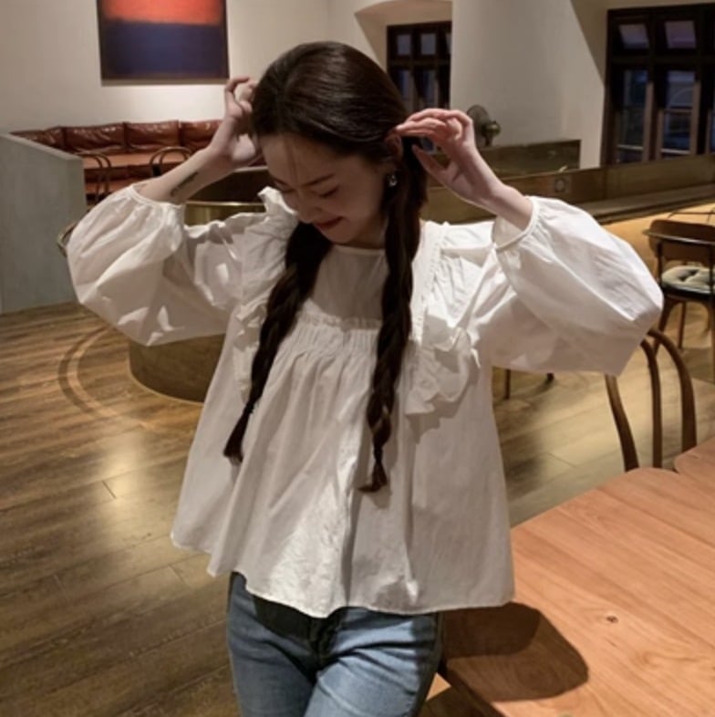 トップス シャツ ブラウス カットソー 袖あり 長袖 フリル かわいい 大人可愛い きれいめ シンプル カジュアル 大人 上品 おしゃれ お洒落 かっこいい レトロ 大人女子 こなれ感 個性的 クール