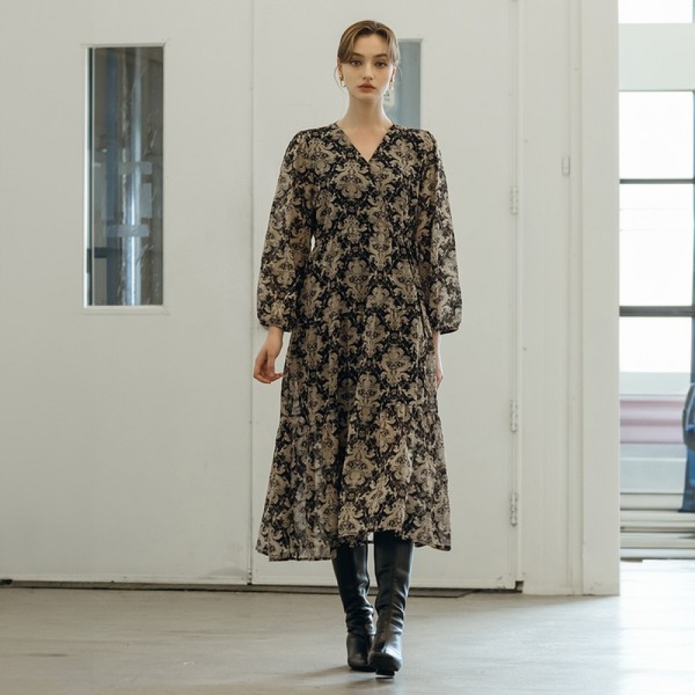 【マックスカルティッジョ】アンティーク柄シフォンロングワンピース 6,274円