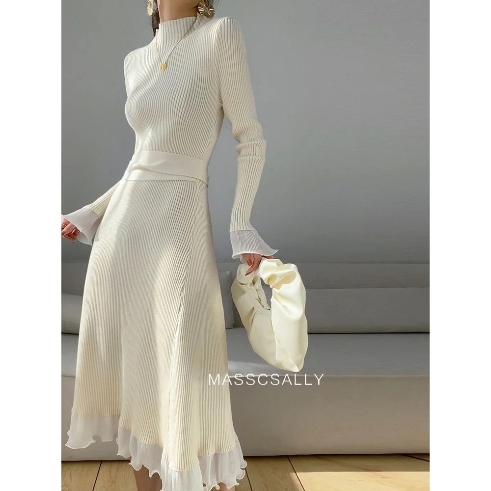 春のワンピース フレンチヴィンテージ ハイネック 気質 高級感 スリミング 着痩せ おしゃれ ニッチデザイン パッチワーク ラッフル ニット ワンピース 母の日