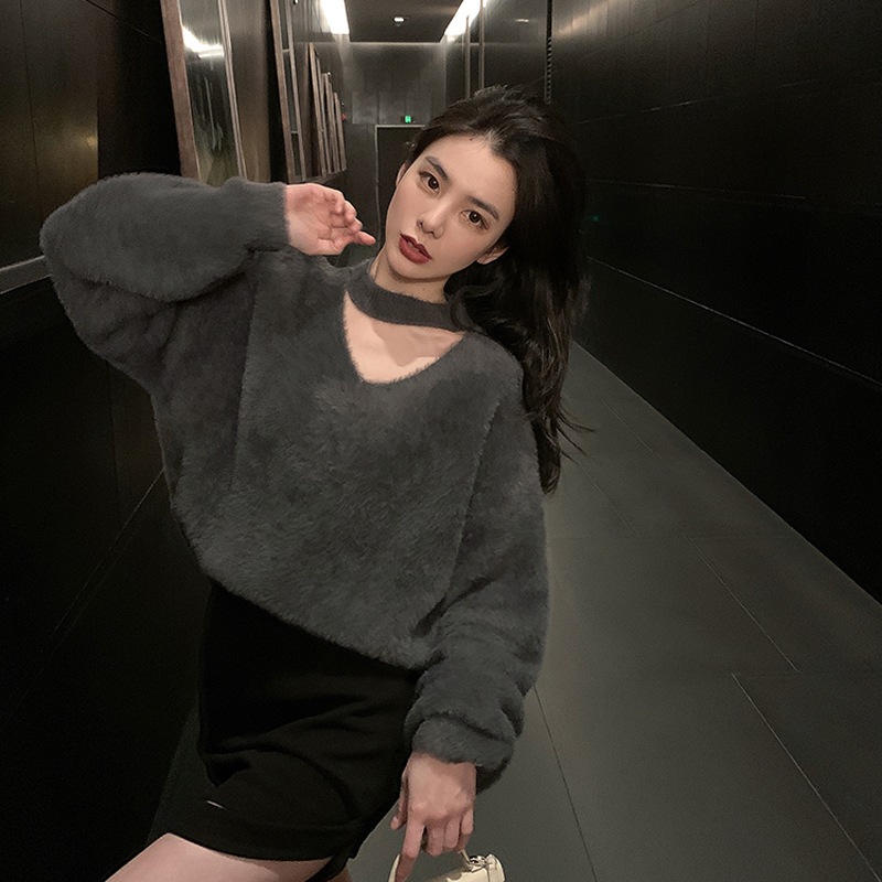 トップス セーター 袖あり 長袖 ボリューム袖 カットアウト 抜け感 Vネック デザイン 美ライン ふわふわ モヘア 伸縮性 ニット カラバリ かわいい 大人可愛い きれいめ シンプル カジュアル