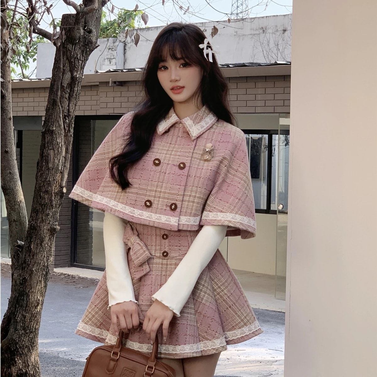 ベトナムとのxiaoyuスイートピーチガール英国カレッジスタイルqianjinqiuウールチェック柄マントケープサスペンダースカートスーツ