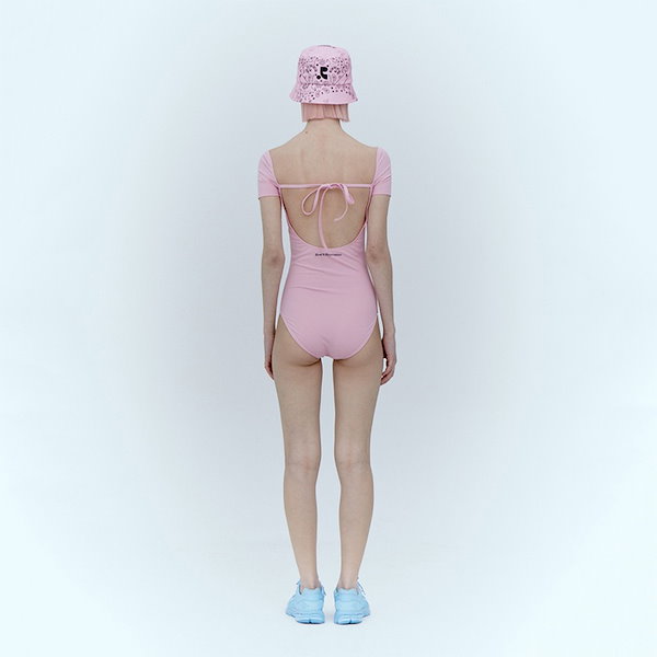 【REST&RECREATION】 HALF SLEEVE SWIM SUIT ワンピース水着 Qoo10 rest&recreation HALF SLEEVE SWIM ロゴ