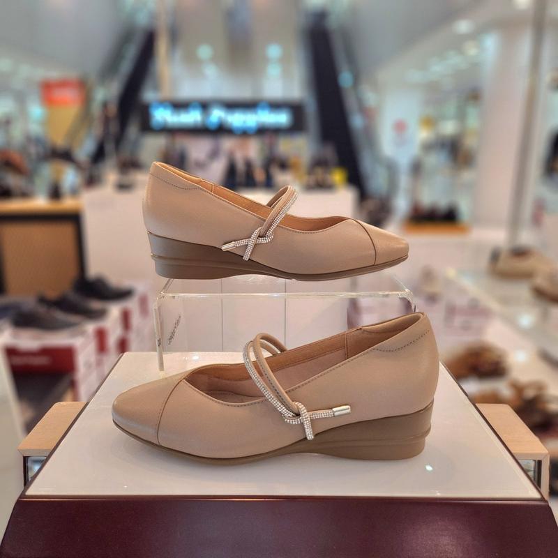 女性の足が楽な軽量4cmキュービックメリージェーンフラットシューズ3FR422-A