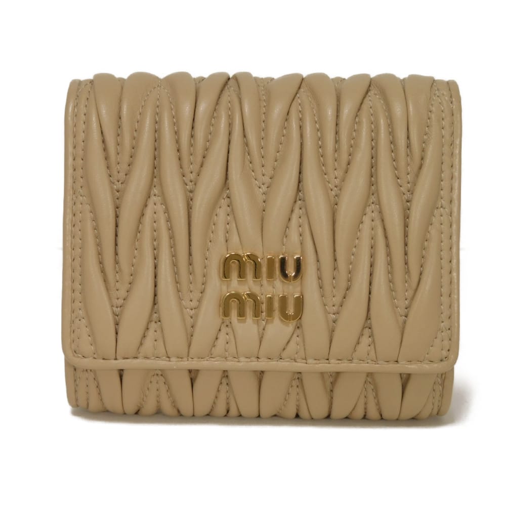 【中古】 三つ折り財布 現行 ギャザー RFID ICチップ 美品 マテラッセ コンパクト ウォレット ロゴ 5MH033 AFPP F0K57
