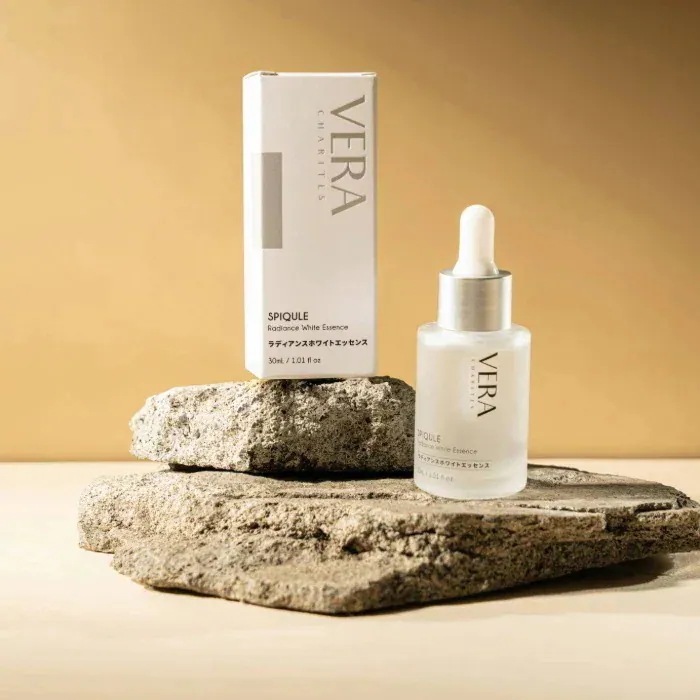 Qoo10] VELLA [国内正規品]ヴェラ・カリテス ラディア : スキンケア