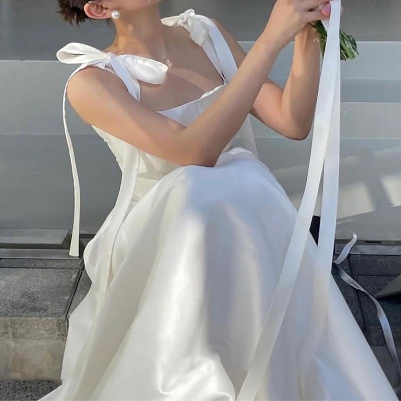 【2025新作】ウェディングドレス キャミソール 軽量 気質 結婚式ウェディング フレンチシンプル サテン トラベル撮影 花嫁ミニロングドレス ロングタイプ 礼装 レディース 6,103円
