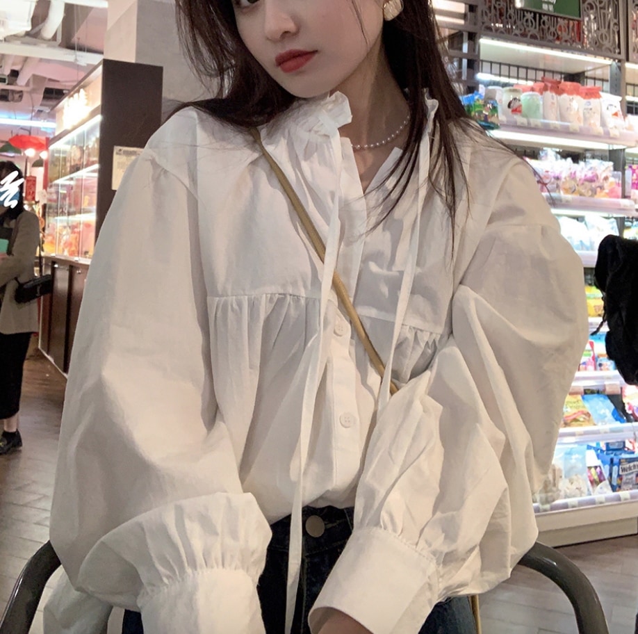 トップス デート シャツ ブラウス カットソー 袖あり 長袖 かわいい 大人可愛い きれいめ シンプル カジュアル 大人 上品 おしゃれ お洒落 主役級 存在感 春 秋 10代 20代 30代