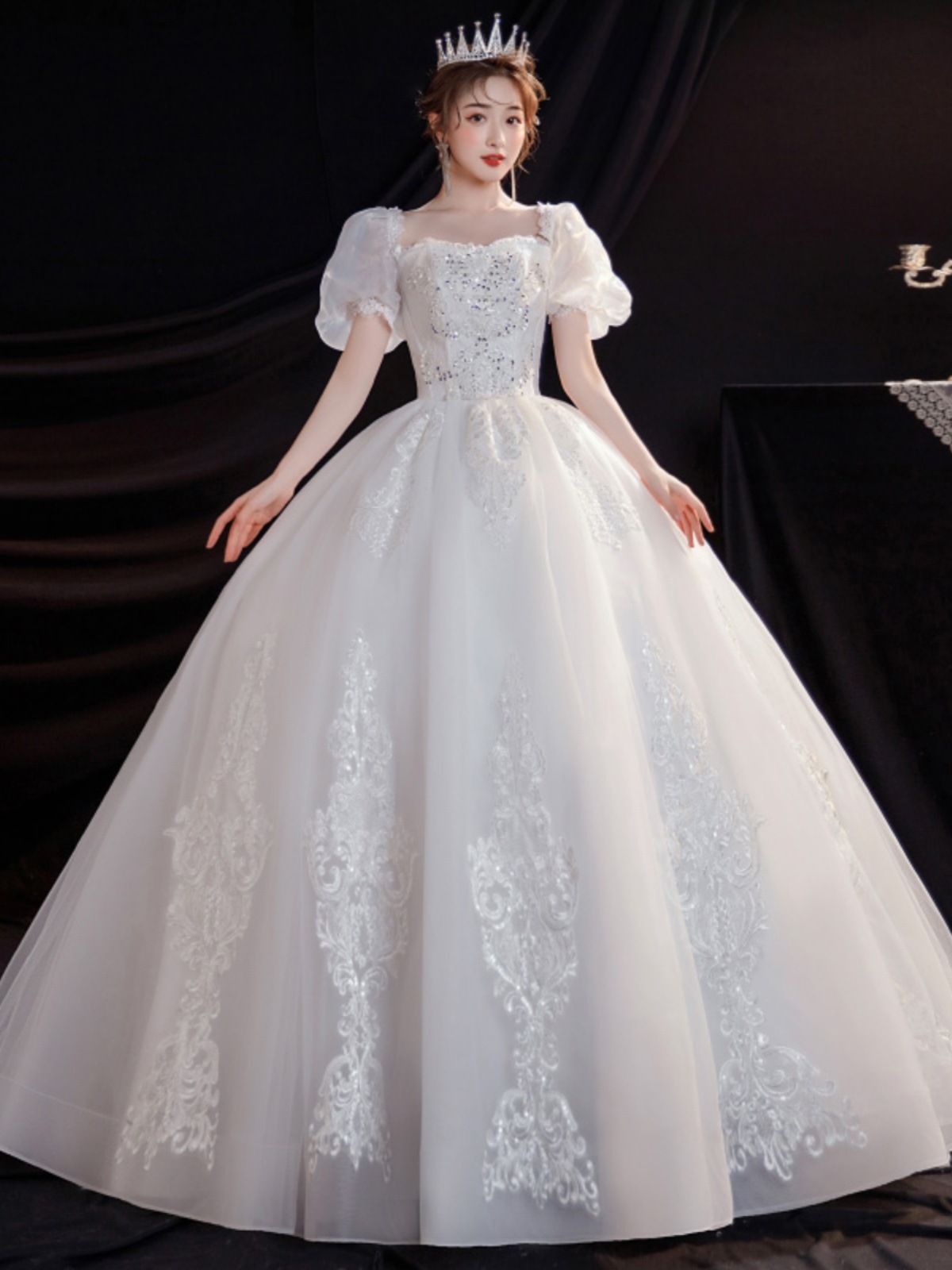 軽いウェディングドレス2025花嫁メインドレス女性小柄ドレス高品質の質感ロングテール重いウェディングドレス