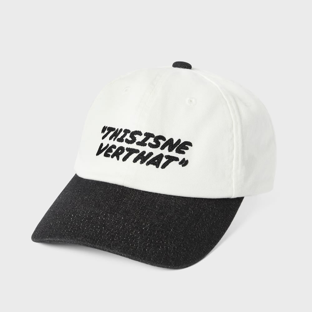 ディスイーズネバーザット ホワイト/ブラック デニム キャップ バイザー