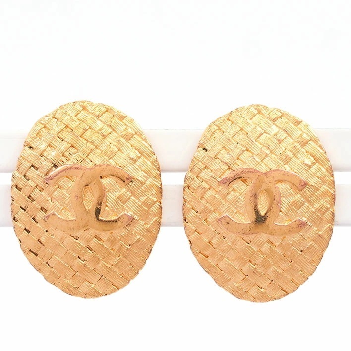 シャネル ココマーク 平織りテクスチャー オーバル クリップタイプ 【イヤリング】