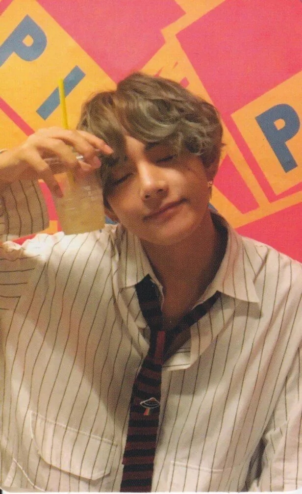 防弾少年団(BTS) - BTS LOVE YOURSELF 承 Her V トレーディングカード BTS LOVE YOURSELF 承 Her V トレーディングカード