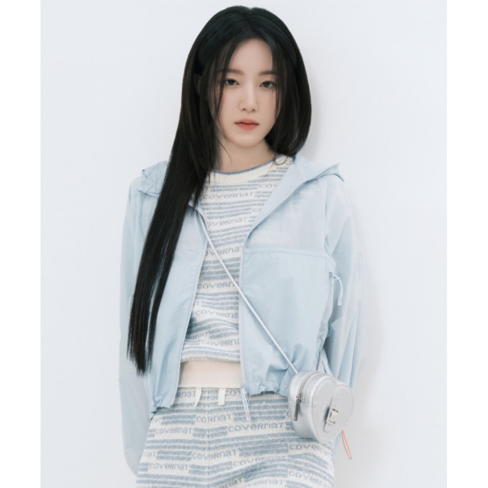 COVERNAT 女性用薄手ナイロンパッカブルウインドブレーカージャンパーライトブルー 14,775円