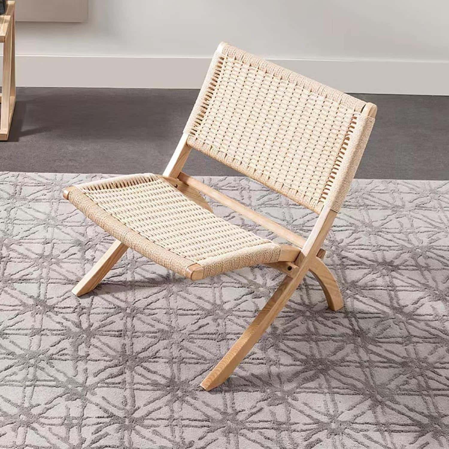 ラタン折りたたみダイニングチェア 手編み天然木製 背もたれ付き リビングルームインテリア メッシュ座面 原木色