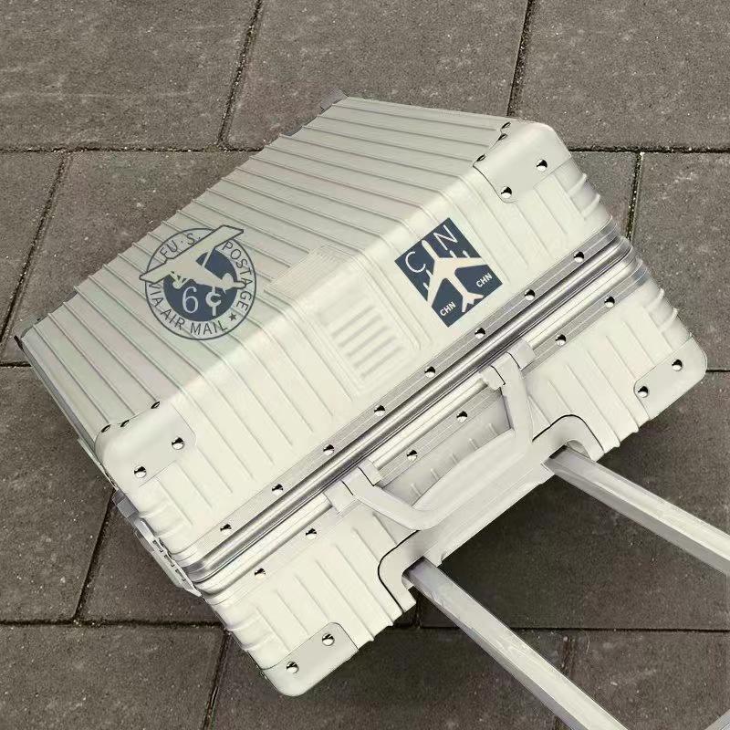 女性用荷物 2025年新製品 学生用 20インチ トロリースーツケース 男の子用 パスワード搭乗スーツケース