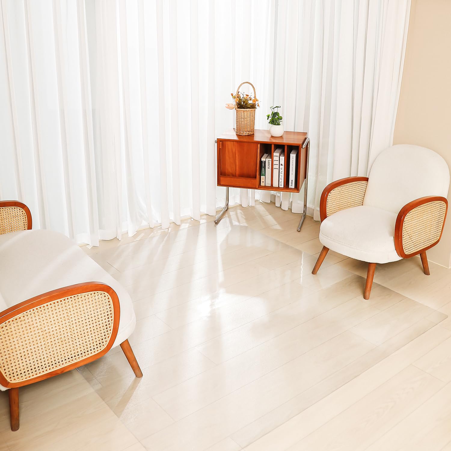 チェアマット エンボス加工 透明 200*240cm 厚み1.5mm PVC 透明マット テーブルマット 撥水 さっと拭ける おしゃれ 汚れ防止 床保護 お手入れ簡単 床暖房対応 21906