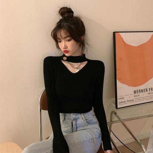 レディース セーター ニット トップス カットソー カジュアル 長袖 着痩せ スリム 黒 白 厚手 シンプル 無地 秋冬 おしゃれ