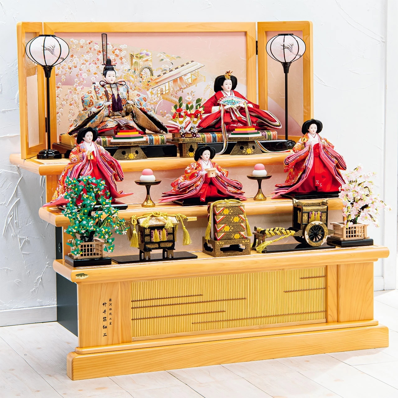 雛人形 ひな人形 お雛様 おひなさま コンパクト ミニ 名前旗 初節句 かわいい ひなまつり 雛祭り 送料無料 三段 段飾り 5人 五人 伝統工芸 駿河細工 2025年 新作 秀光 限定品 買得 お得