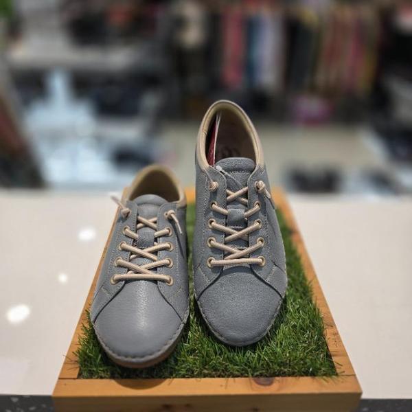 セーブゾーン04 女性カジュアルカラーポイント生ゴムクッションスニーカーAB ブルー 3333FR458 (S40472973) 18,582円