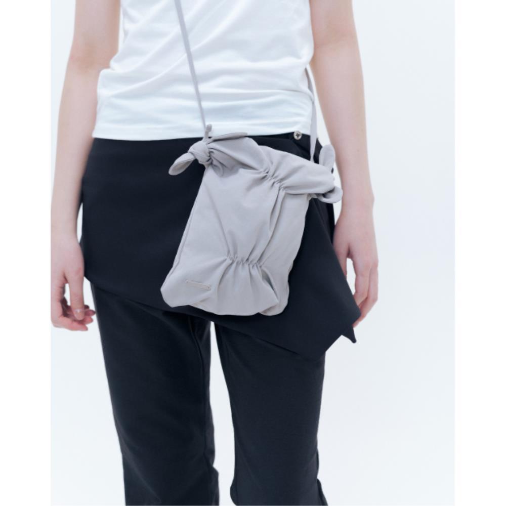MISEKI SEOUL Shirring mini cross bag GREY MSK252BG03GR