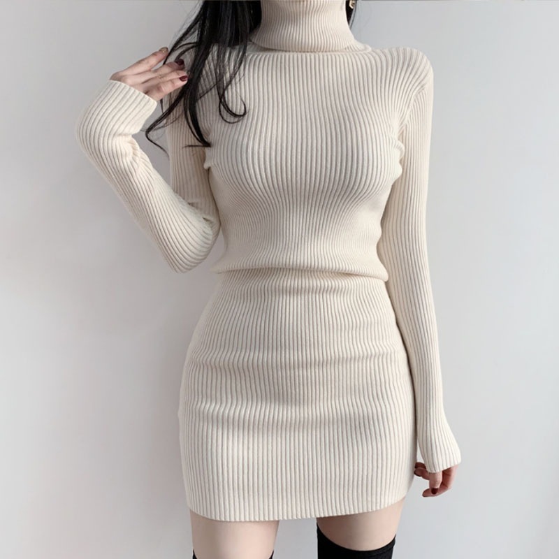 【1つ買うと10つ無料】春と夏に新たに多目的なックの黒いニットドレス 50,540円