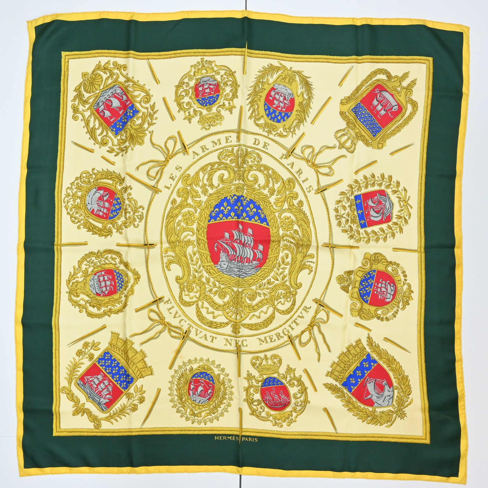 【中古】エルメス カレ90 Les Armes de Paris パリの紋章 スカーフ Bランク he8811ns