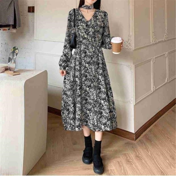 ワンピース フレア チョーカー付き ミモレ 花柄 チョーカー付き 長袖 Vネック フレア ワイド シフォン ハイウエスト 伸縮性 薄手 ブラック イエロー L XL 2XL 3XL 4XL 個性的