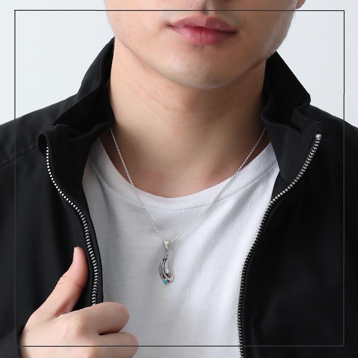 ネックレス メンズ シルバー925製 フェザー 羽 ネリターコイズ ネイティブアメリカン トルコ石 12月誕生石 パワーストーン 燻し加工 アンティーク風 小ぶり シンプル おしゃれ かっこいい カ
