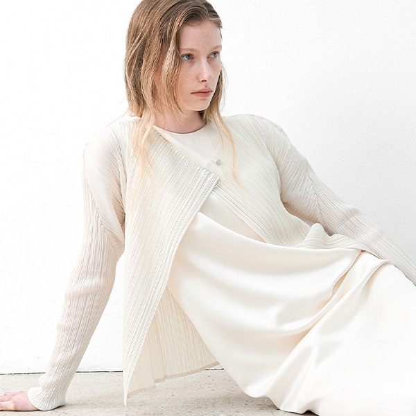 (JK-3017)PLEATS ONE BUTTON JACKET