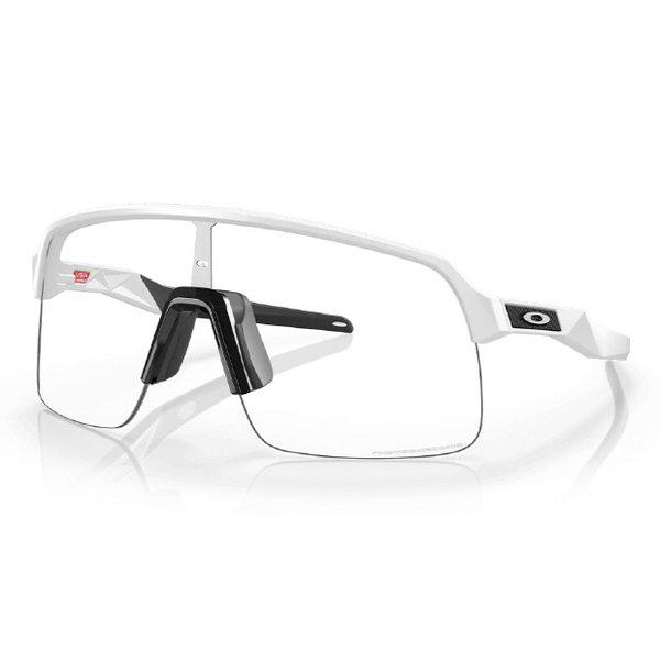 ZQJ 0OO9463A1939 スートロ ライト アジアンフィット 調光