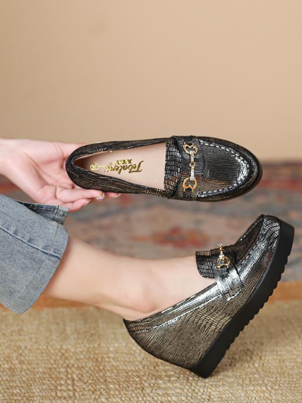 ローファー ウェッジソール パンプス 本革 メタリック レディース シューズ 厚底 おしゃれ 黒 ブラック 銀色 シルバー 個性的 韓国系 ウェッジパンプス ラウンドトゥ 個性的 きれいめ ハイヒール