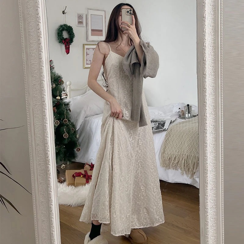 人気コーデ　レディースレースキャミワンピ　ロングワンピース　おしゃれ