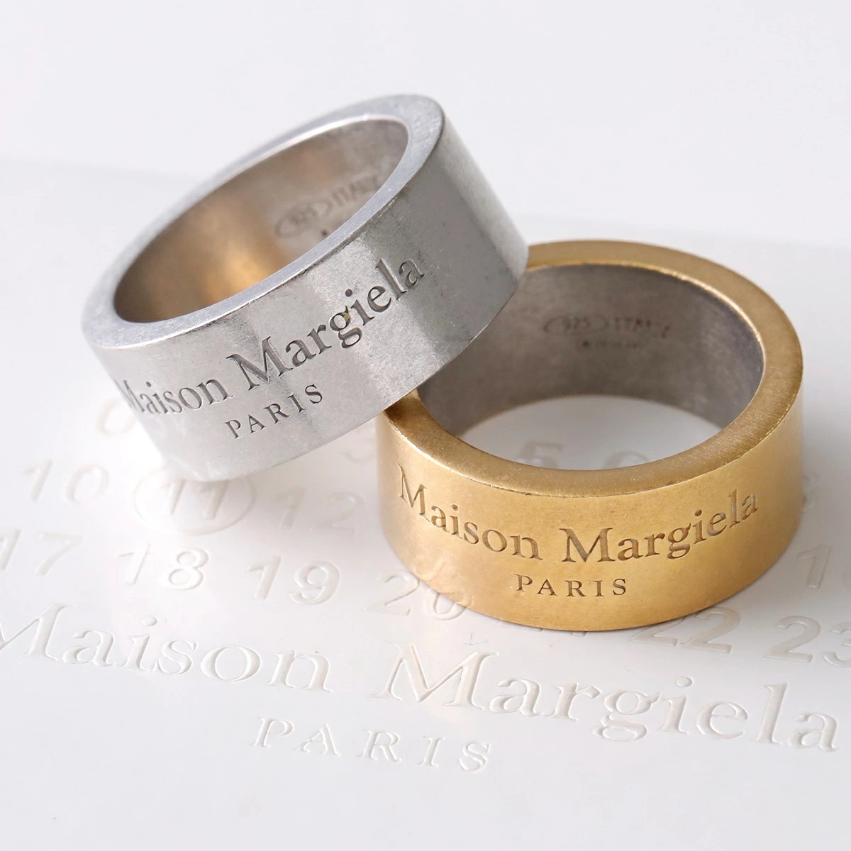 MAISON MARGIELA メゾンマルジェラ 11 リング SM1UQ0082 SV0158 レディース ラージ アクセサリー 指輪 ロゴ silver925 カラー3色