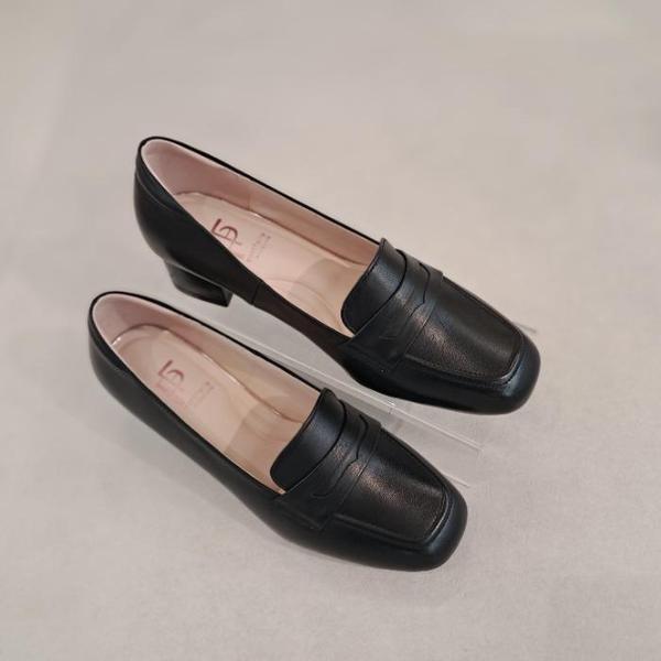 HC03 クラシックなラウンドシープスキンレディースシューズ PFFSHQ792 (S44665303) 29,437円