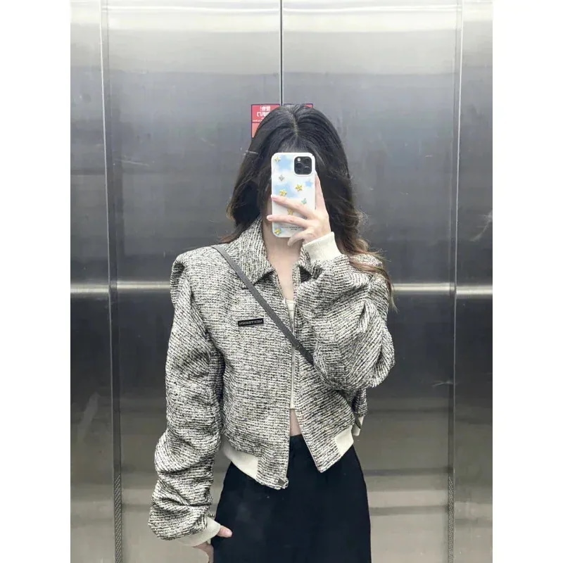 女装が流行する小众设计感短款小香风外套女2025新款宽松百搭高级感夹克上衣値下げ