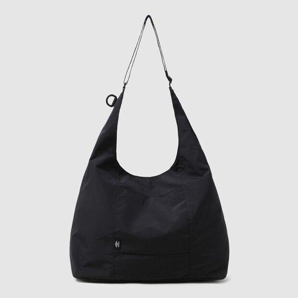 クラシックプラス ショッパーバッグ BLACK UR123CBG31 BLK0