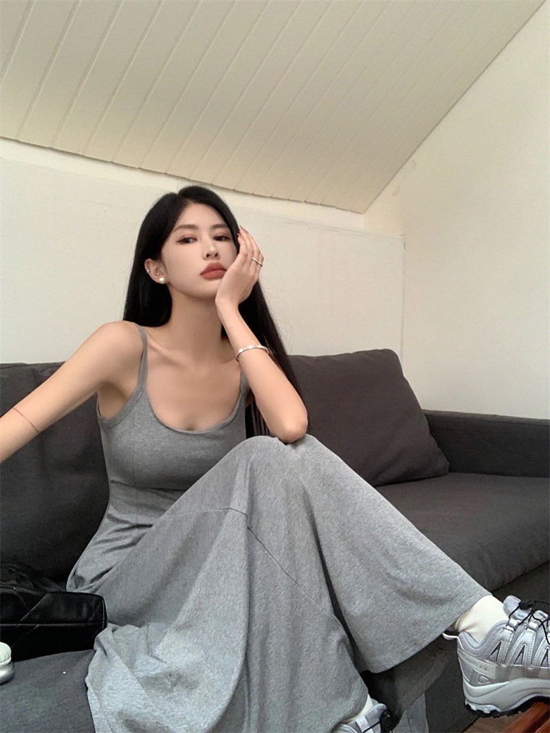 女性用フレンチサスペンダードレス2024年夏セクシーホットガールハイエンドファッショントレンドスリムロングスカート