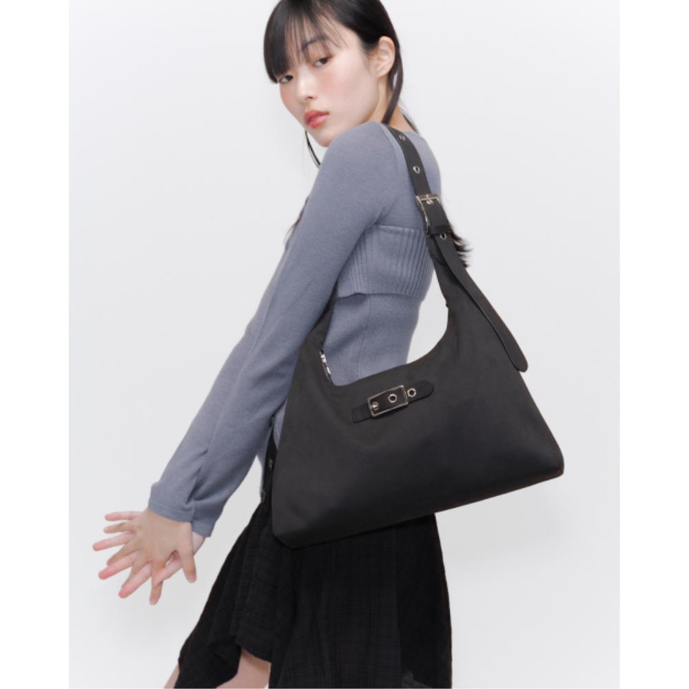 MISEKI SEOUL Belted flat shoulder bag BLACK MSK251BG01BK