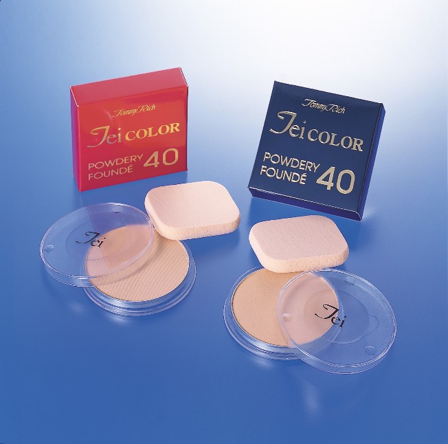 トミーリッチ ＴＥＩカラー パウダリーファンデ 40Ａ(普通肌用) ファンデーション メイク 化粧直し 化粧品
