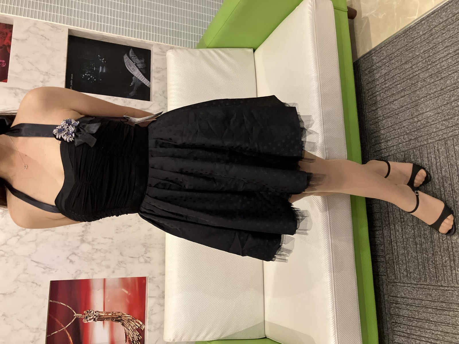 美品 試着のみ LENTILLE Luxe ホルターネックドレス 黒 ビジュー付き 9A-Mサイズ 日本製 定価3.5万以上