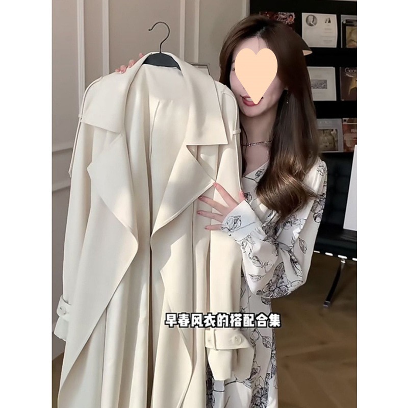 2025今年人気のミドル丈のファッショナブルな英国風ウインドブレーカーコート女性用春秋カジュアル白衣小柄な方向け