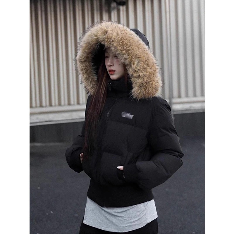 2025年冬物 ブラック ショート丈 フード付き ダウンジャケット レディース ファーカラー付き スリムフィット 高級スタイル 大きめファーカラー ダウンコート