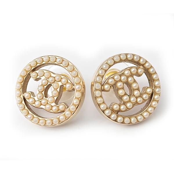 ピアス CHANEL サークルモチーフ ロゴ/パール ゴールド