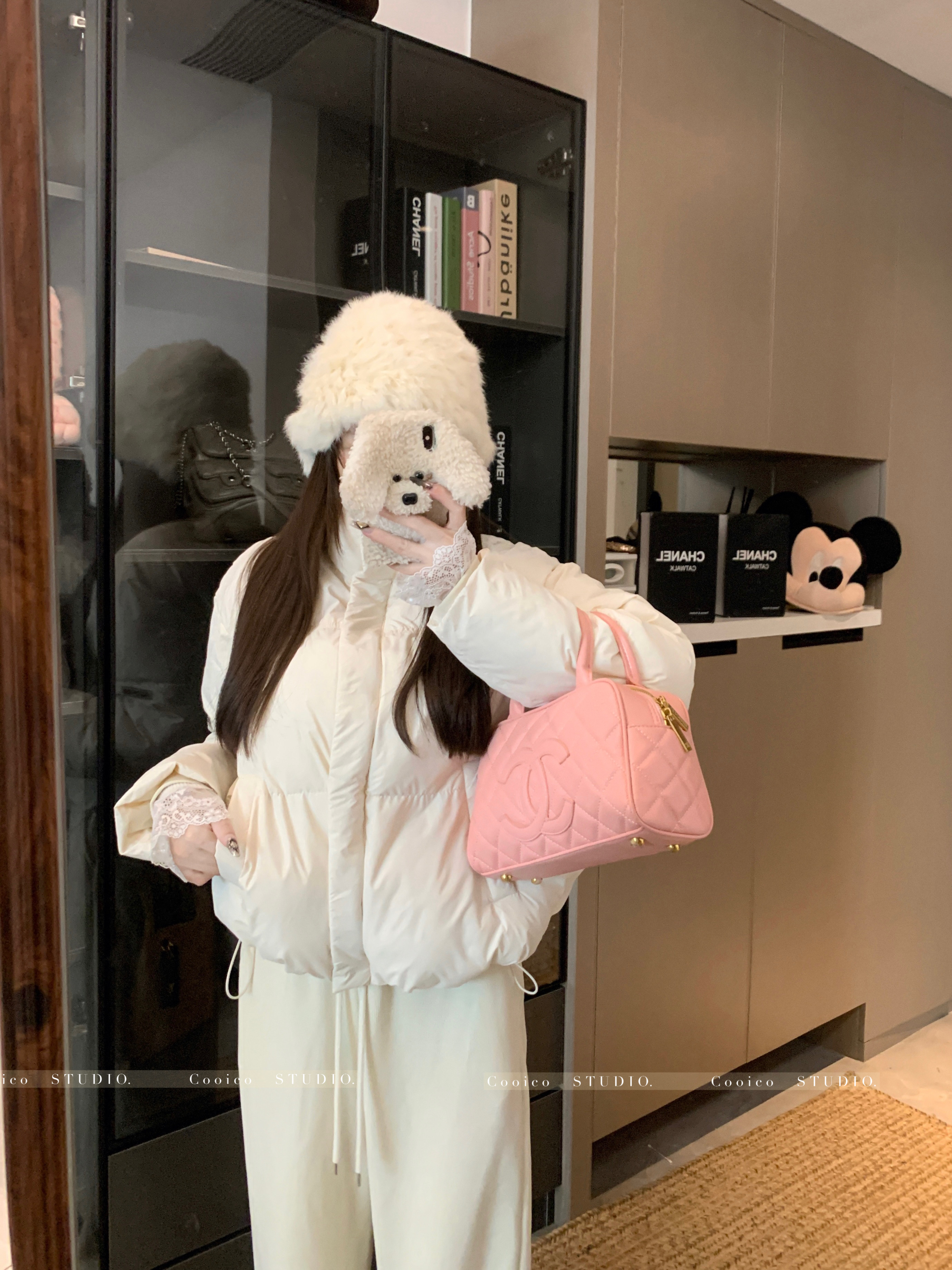 ふっくら中綿 あたたかい 冬 防寒あったか暖かいかわいい ブルゾン厚手アウターBF風無地羽織るハイネックファッション系大人ゆったりカジュアルストリートスタンドネックにサイズ丈シルエット秋レディース黑白