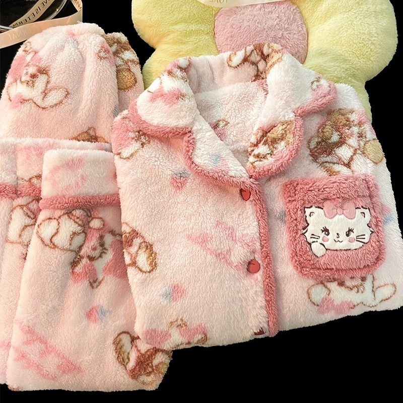 女性用の日本のかわいいミッコパジャマ秋冬のコーラルベルベットの厚みのあるベルベットフランネルは家庭服として着用できます